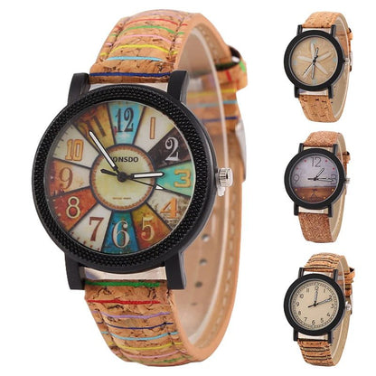 Stylish Unisex Quartz Watch with Wood Grain