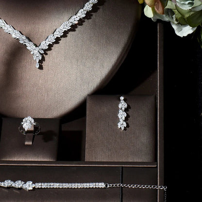 Elegant Bridal Jewelry Set: Earrings &amp; Necklace