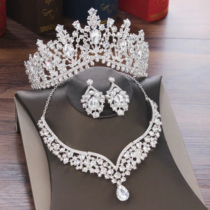 Gorgeous Crystal Bridal Jewelry Set for Weddings