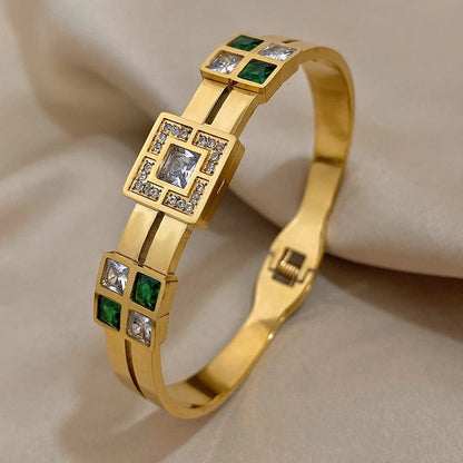 Luxury Waterproof Emerald Green Zircon Bangle Bracelet