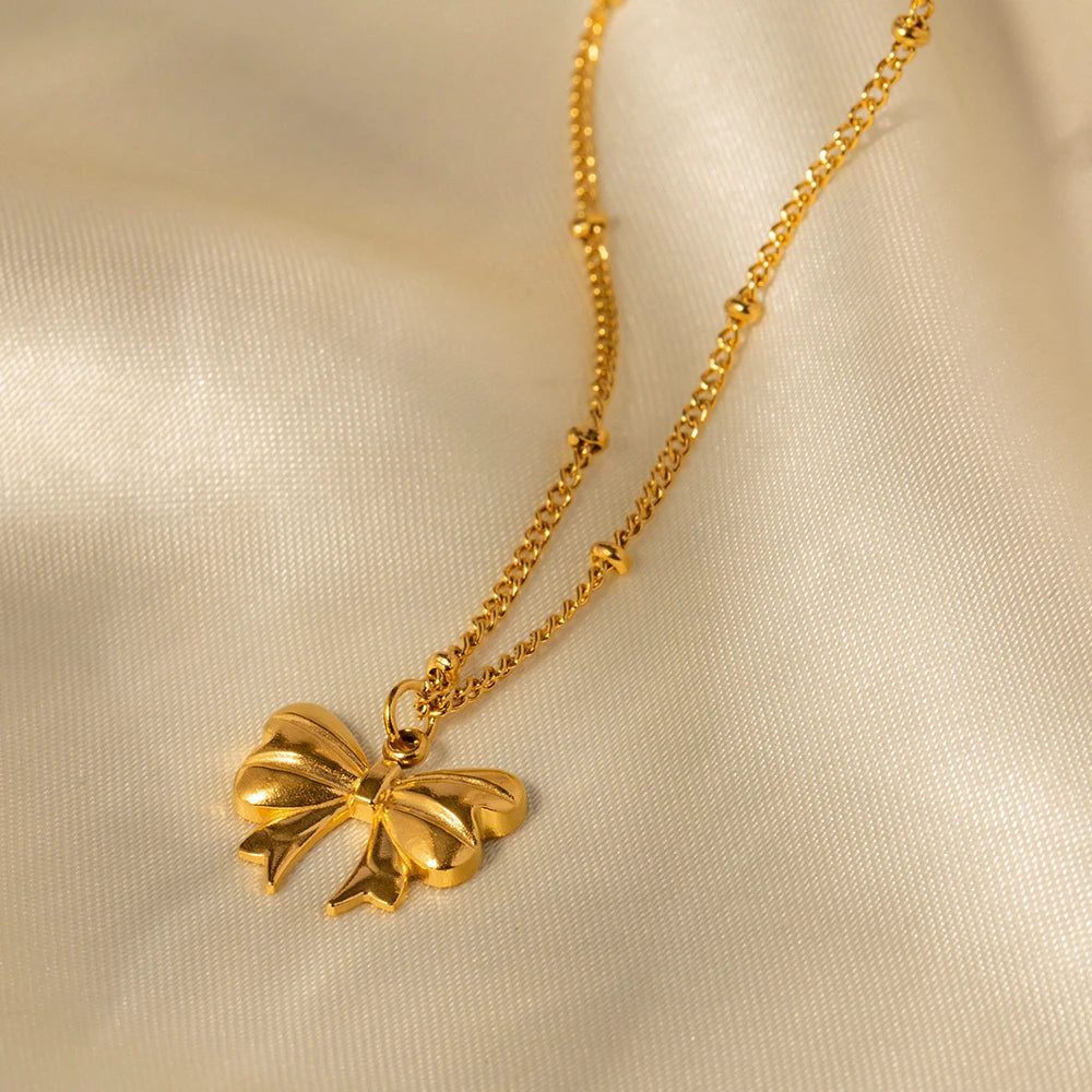 Trendy Waterproof 18K Gold Bow Pendant Necklace