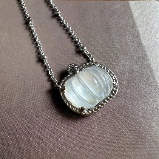 Ivory Pumpkin Pendant Necklace and Earrings Set