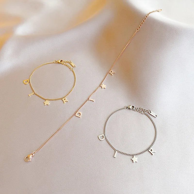 Vintage Star Pendant Bracelet for Women