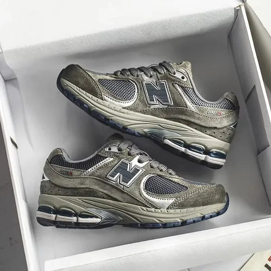 Trendy Unisex Sports Sneakers for Outdoor Running