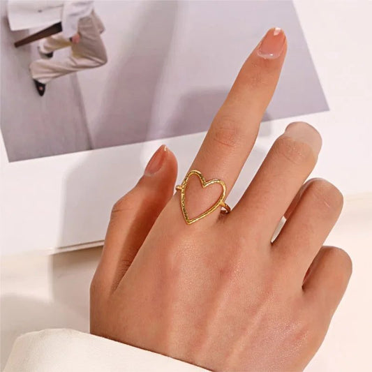 Western Style Hollow Heart Ring for Women