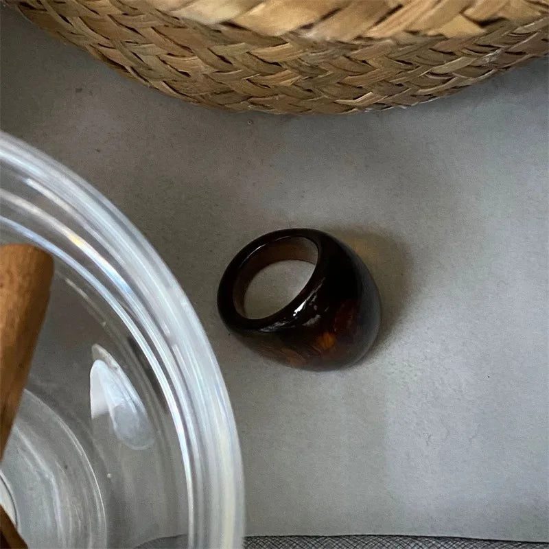 Trendy Large Amber Resin Geometric Rings