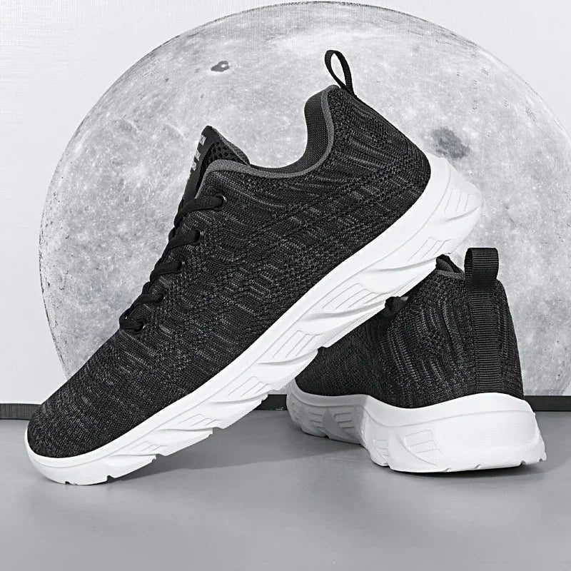Lightweight Breathable Men’s Running Sneakers Outdoor