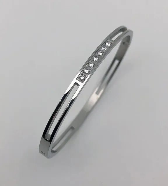 Waterproof Zircon Inlaid Bracelets for Elegance