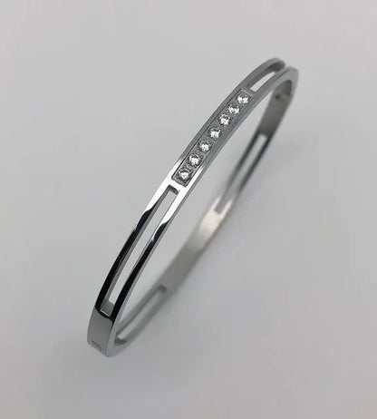 Waterproof Zircon Inlaid Bracelets for Elegance