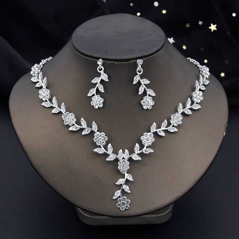 Elegant Baroque Bridal Crown Jewelry Set