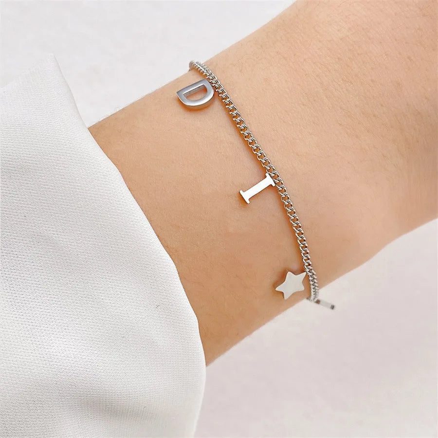 Vintage Star Pendant Bracelet for Women