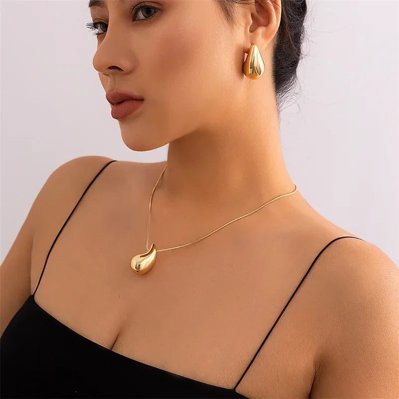 Vintage Gold Stainless Steel Necklace Set