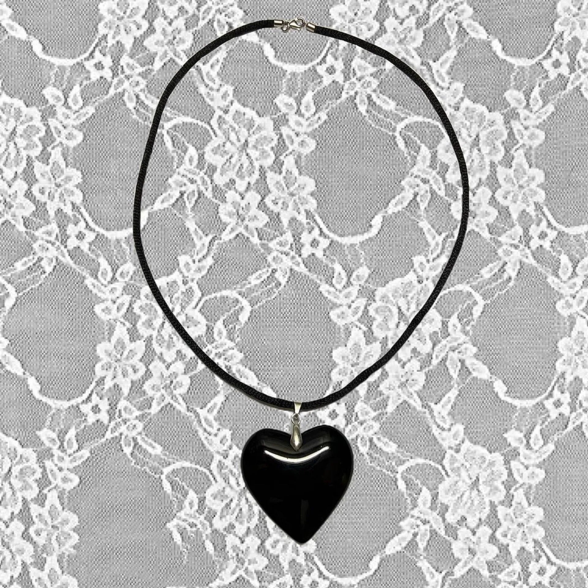 Vintage Y2K Red Heart Necklace for Women