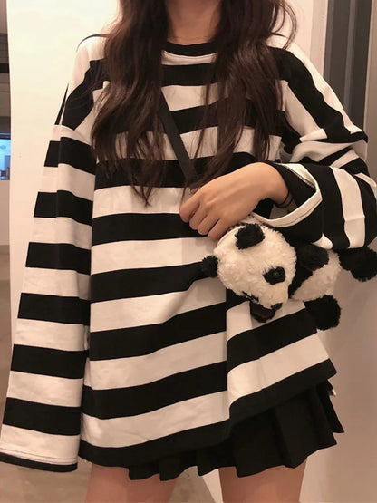 Vintage Striped Long Sleeve Gothic T-Shirt