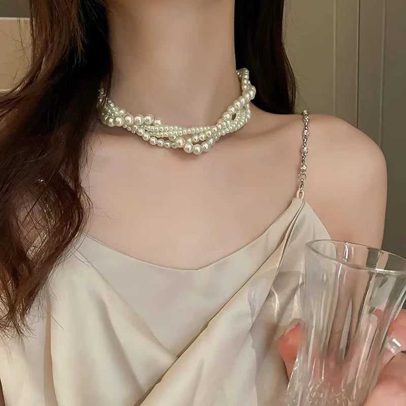 Elegant Pearl Choker Necklace for Brides