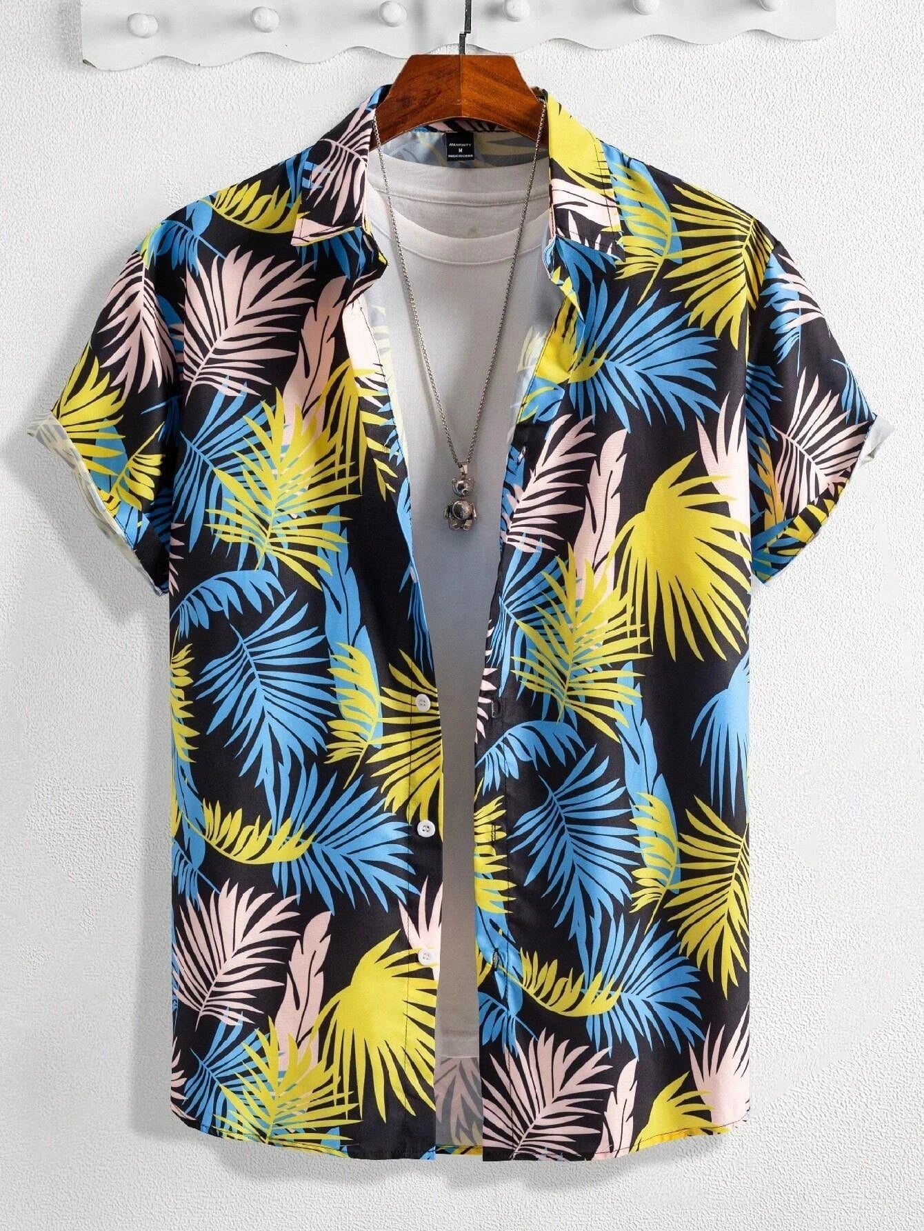 Hawaiian Floral Print Short Sleeve Button-Down Shirt