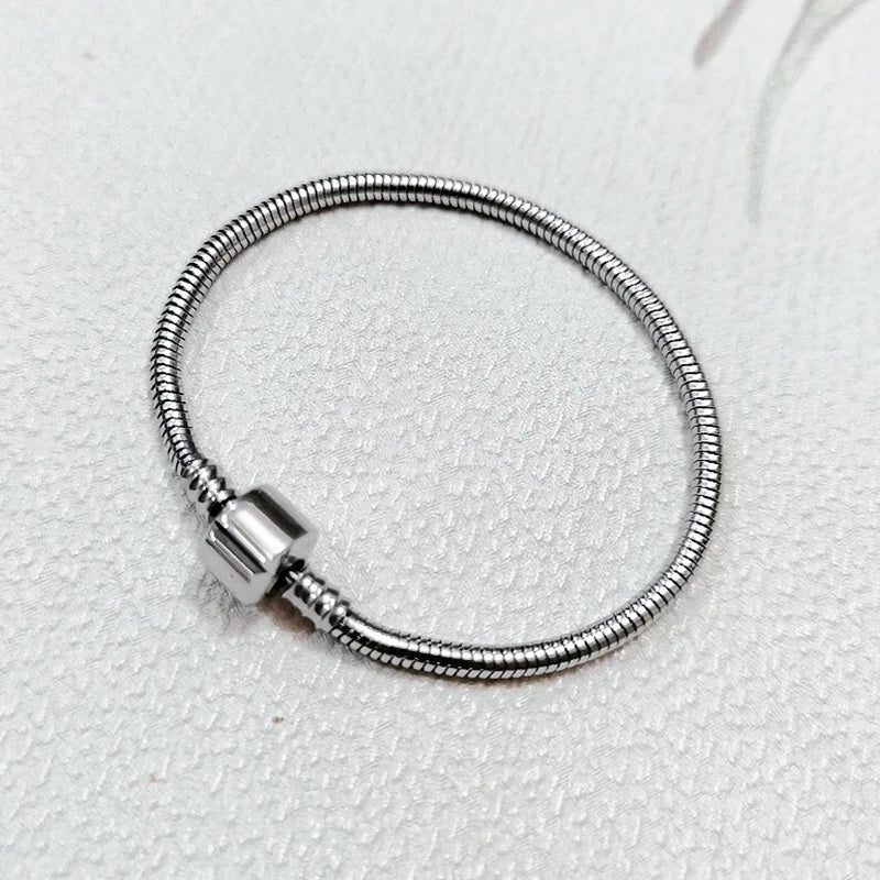 Waterproof Stainless Steel Unisex Snake Bone Bracelet