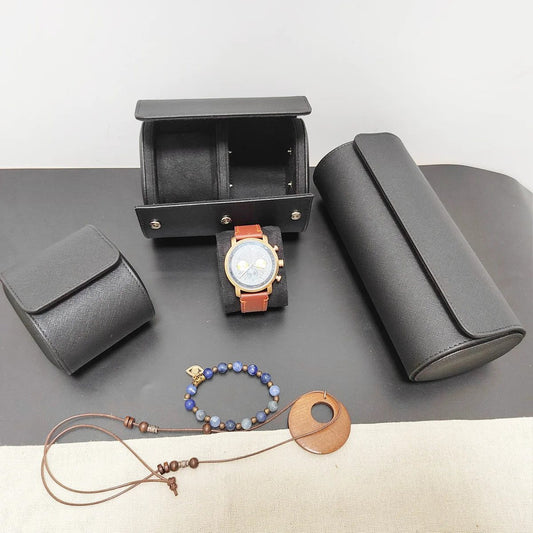 Chic Vintage Leather Watch Organizer Travel Case