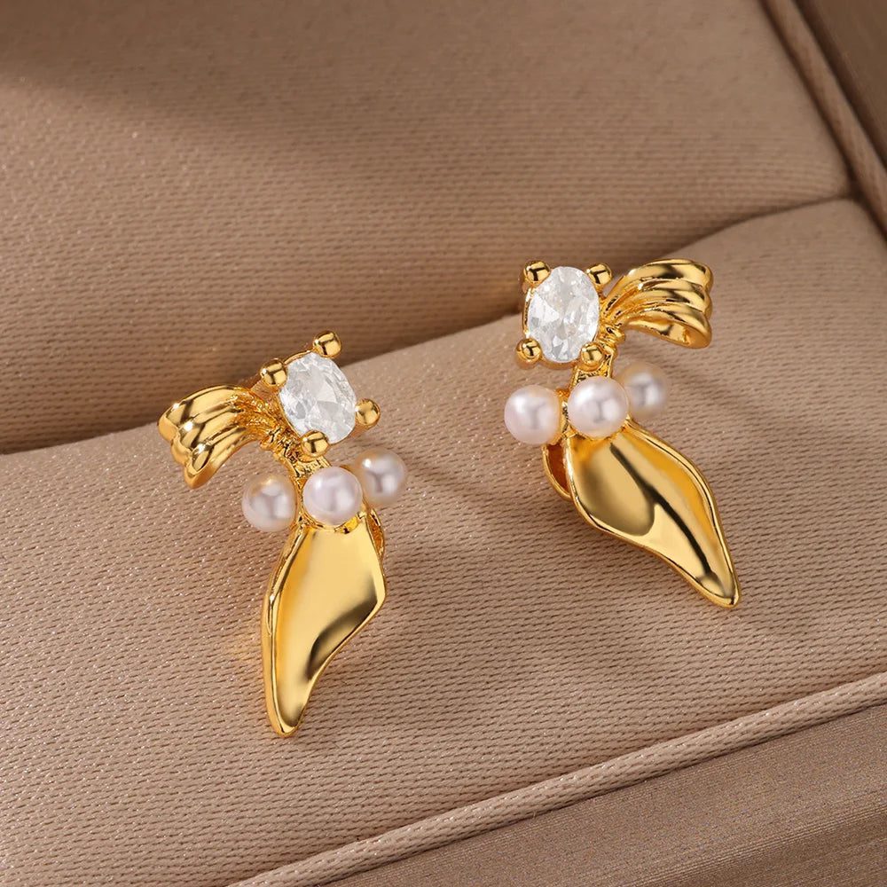 Waterproof Gold Starfish Heart Claw Earrings