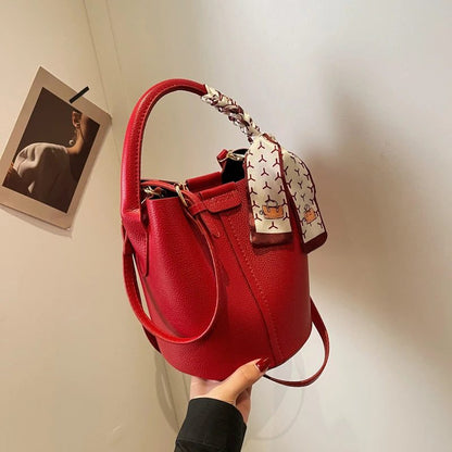 2024 Women's Fashion Simple Shoulder Handbag