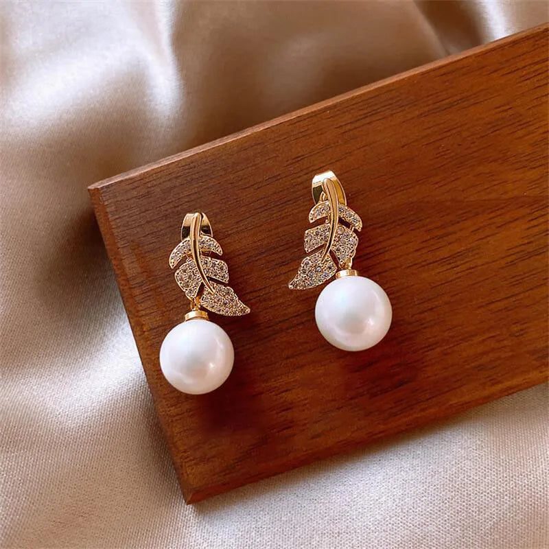 Elegant Imitation Pearl Dangle Earrings for Weddings