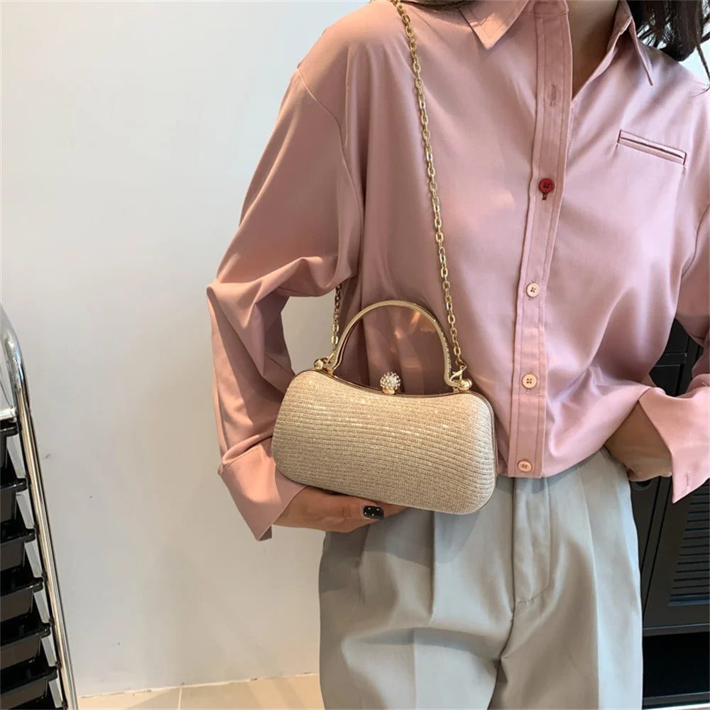 Stylish Diamond Crossbody Bag for Women