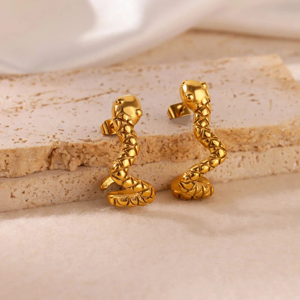Waterproof Gold Starfish Heart Claw Earrings
