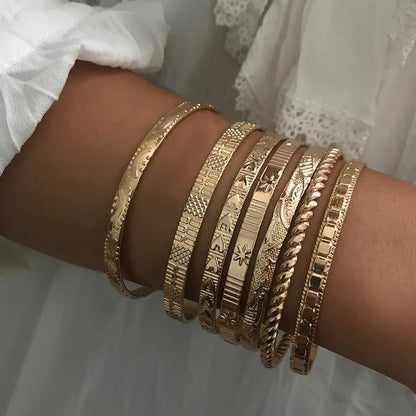 Bohemian Vintage Gold Heart Flower Bracelets Set