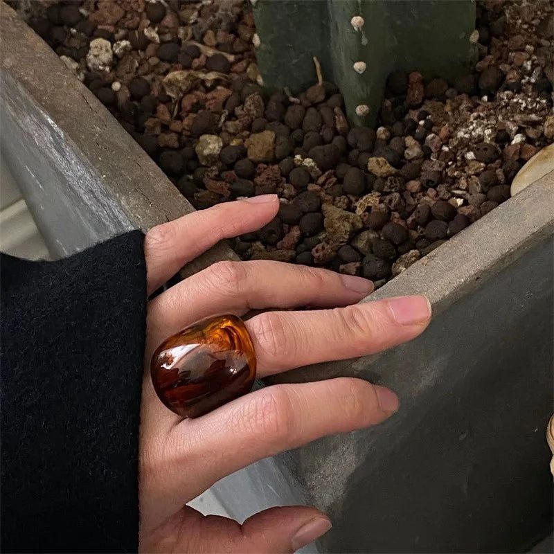 Trendy Large Amber Resin Geometric Rings
