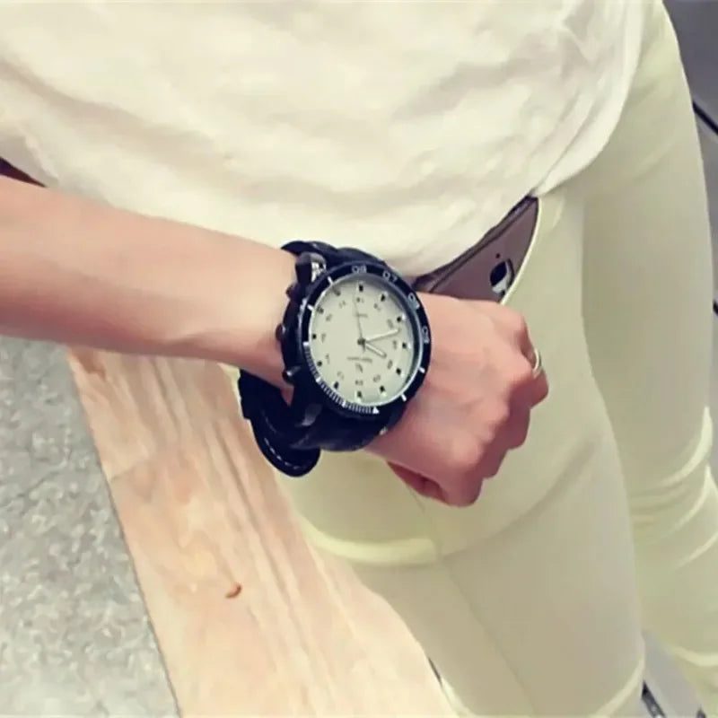 2024 Unisex Sports Quartz Watch for Couples