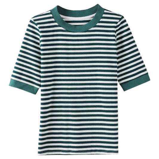 Women's Striped T-Shirt: Casual Summer Fashion