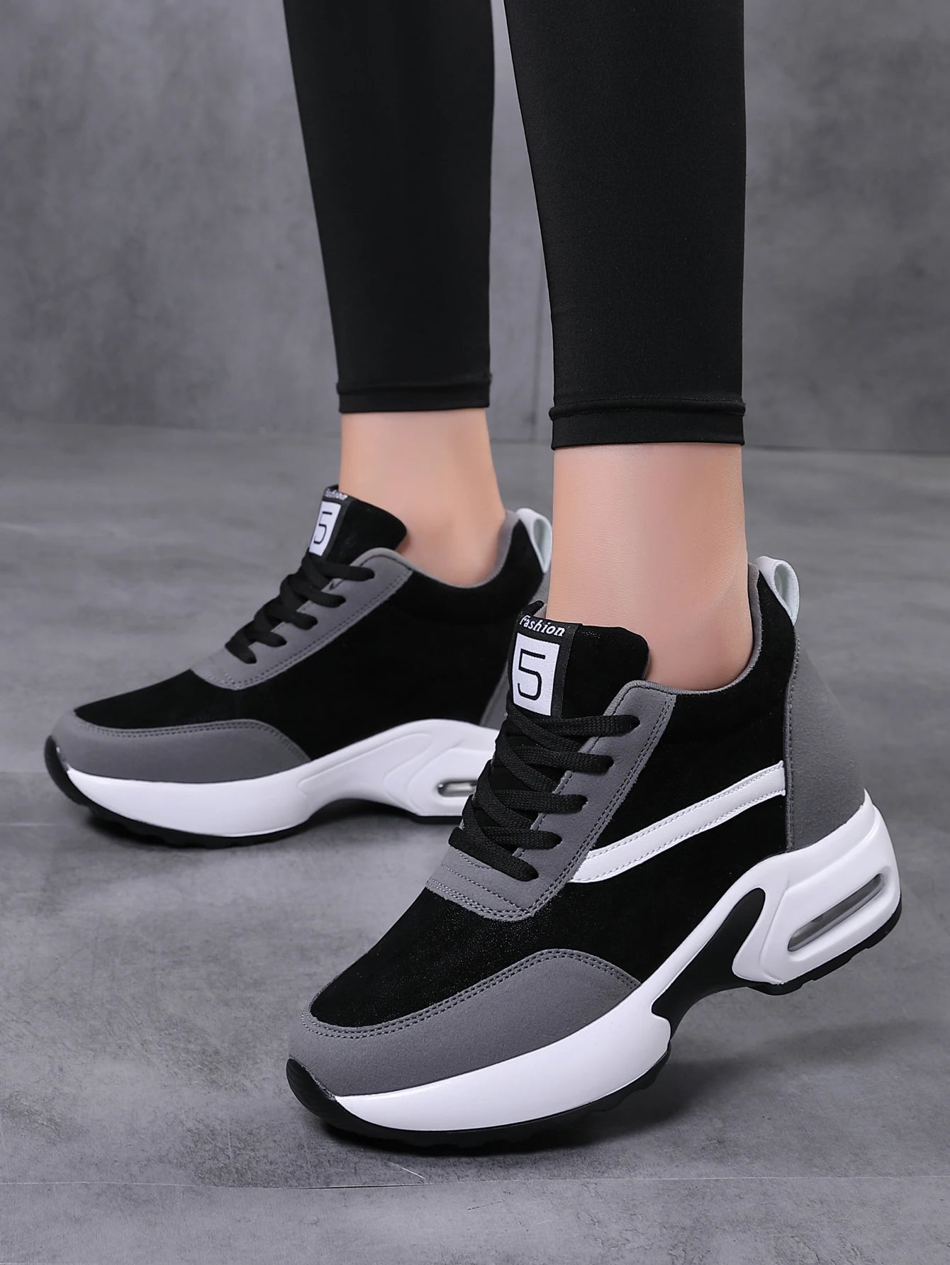2023 Women's Breathable Sports Shoes for Autumn