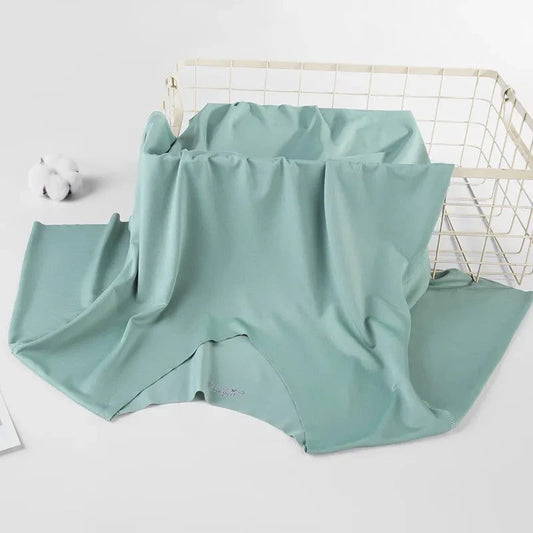 Plus Size Men's V-Neck Ice Silk Undershirt