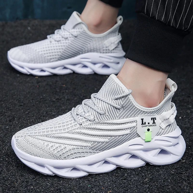 Lightweight Breathable Non-Slip Men's Sports Sneakers
