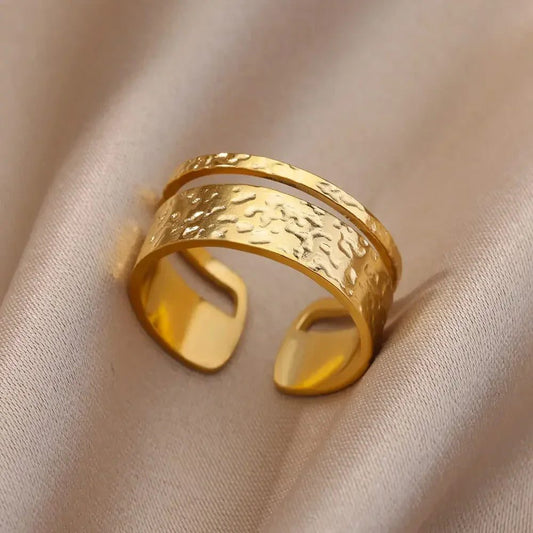 Waterproof Aesthetic Heart Gold Wedding Ring