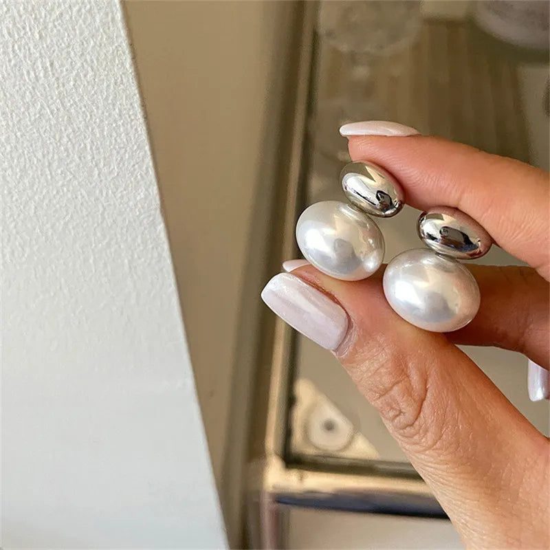2024 Vintage Irregular Pearl Stud Earrings
