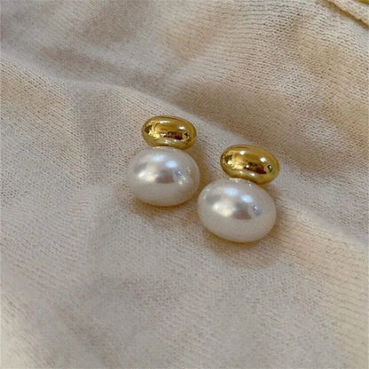 2024 Vintage Irregular Pearl Stud Earrings