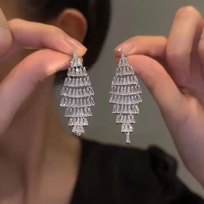 Elegant Geometric Dangle Earrings for Weddings