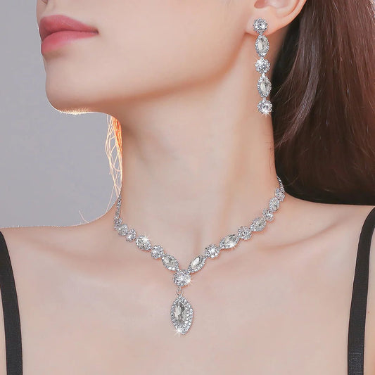 Elegant Bridal Crystal Necklace and Earrings Set