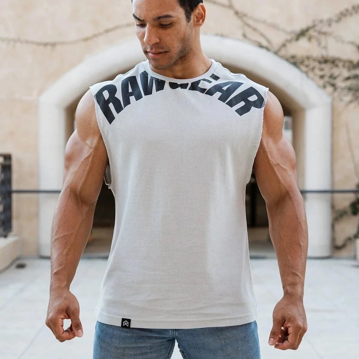 Men's Loose Fit Sleeveless Workout Tank Tops