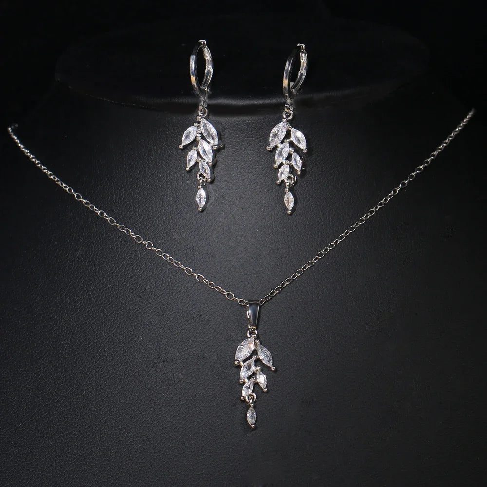 Elegant Bridal Jewelry Set: Water Drop Earrings