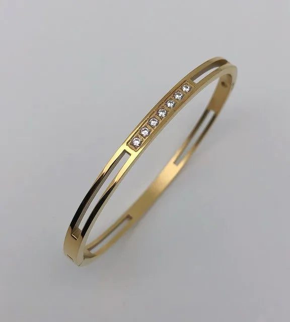 Waterproof Zircon Inlaid Bracelets for Elegance