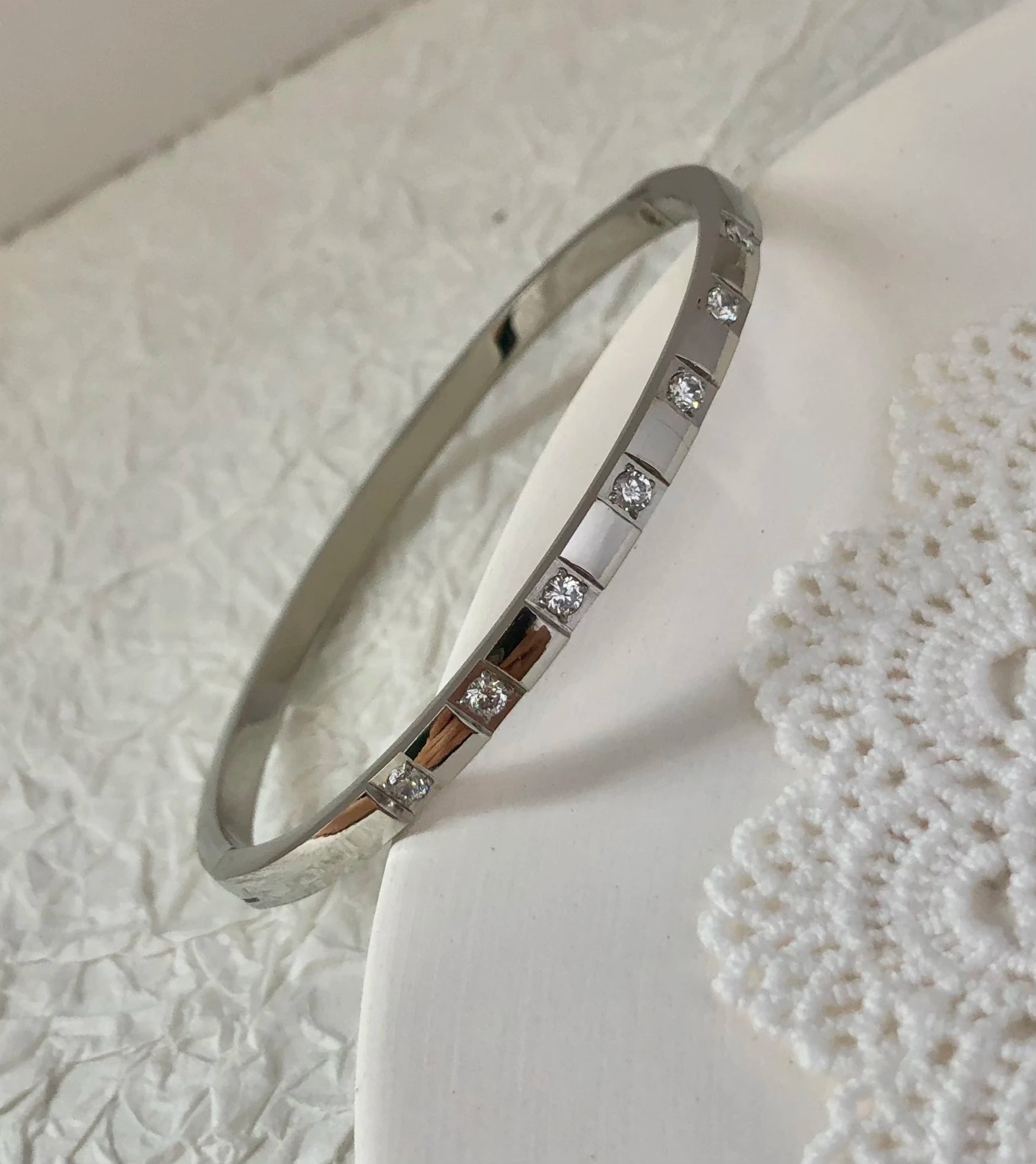 Waterproof Zircon Inlaid Bracelets for Elegance