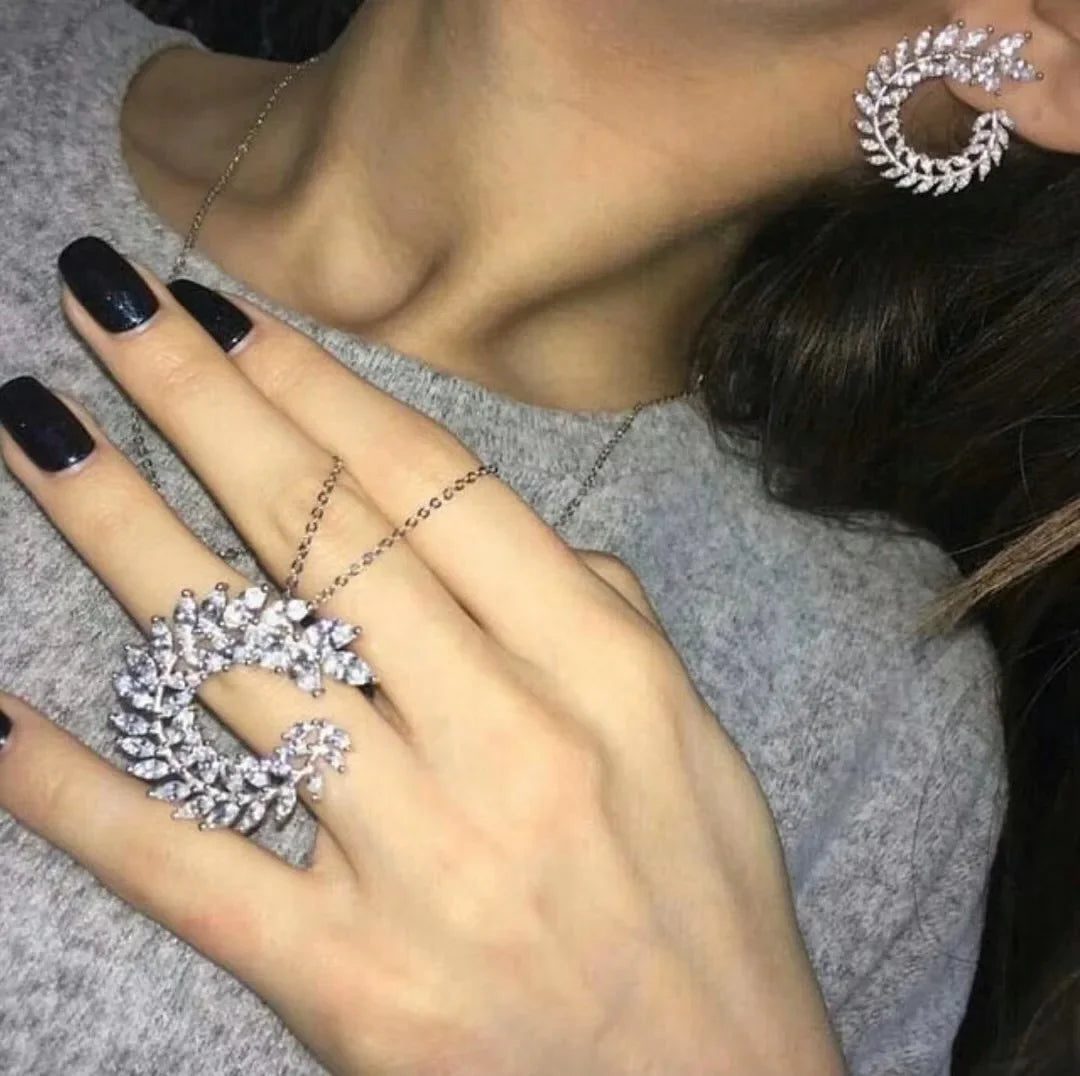 Elegant Bridal Jewelry Set: Water Drop Earrings