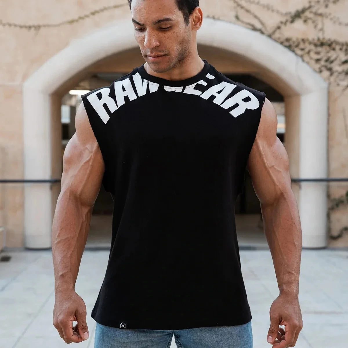 Men's Loose Fit Sleeveless Workout Tank Tops