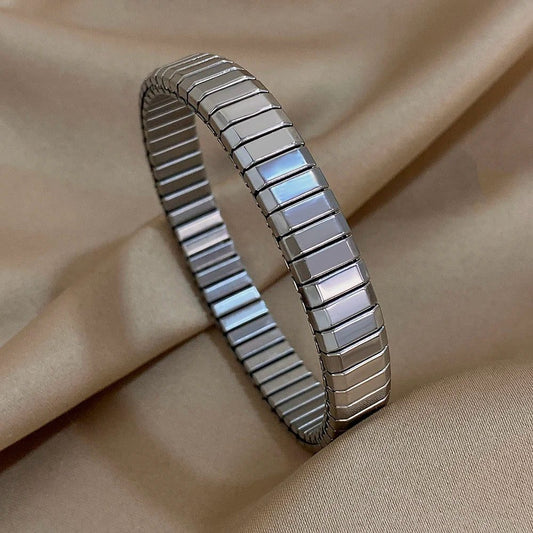 Vintage Waterproof Stainless Steel Heart Bangles