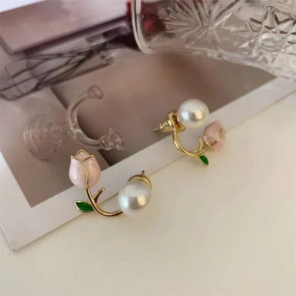 Elegant Pearl Tulip Flower Stud Earrings