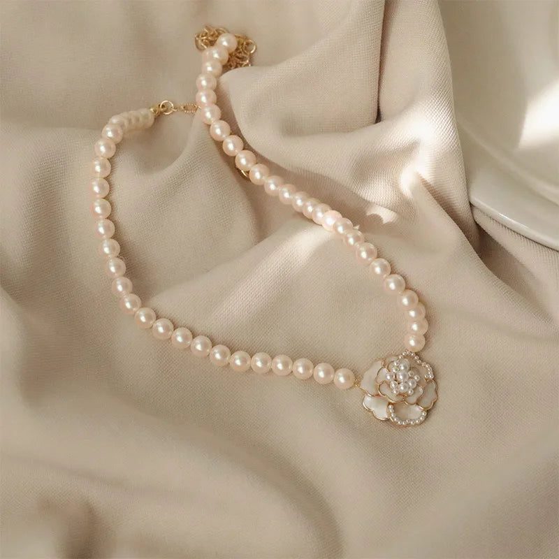 2024 Women's Pearl Choker Necklace Fashion Jewelry