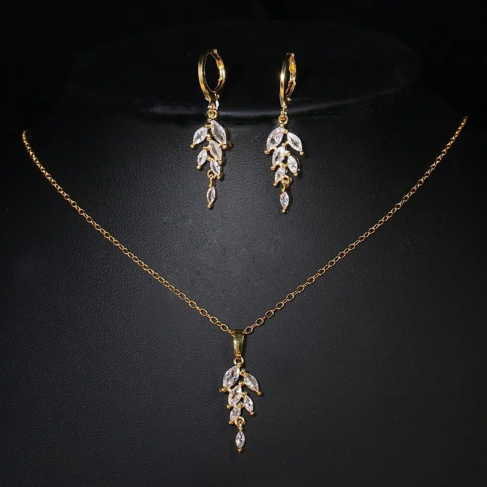 Elegant Bridal Jewelry Set: Water Drop Earrings