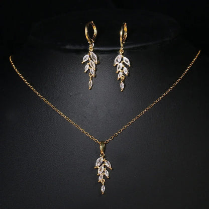 Elegant Bridal Jewelry Set: Water Drop Earrings